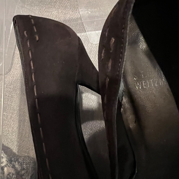 Stuart Weitzman Brown Suede Heels Original Designer Brown Stitching Strap/Button - Picture 9 of 11